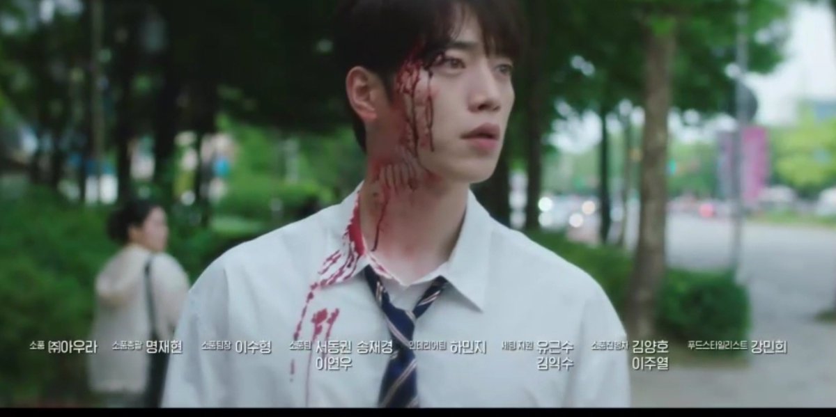 cuzdx's tweet photo. POV: 월요일이라 출근하는 한국인 https://t.co/7UldIC6pcD