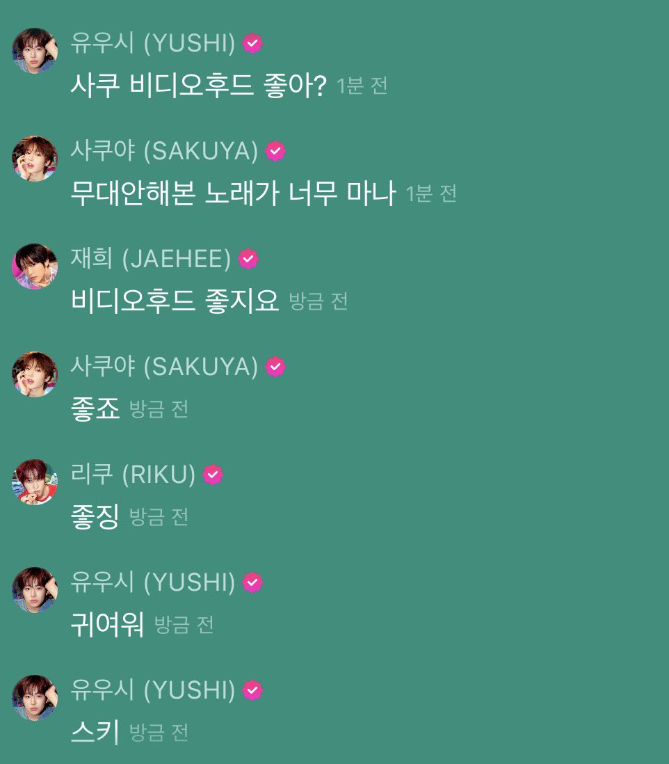 y_2shi's tweet photo. 치즈볼😘😚 https://t.co/SJYXA7MH01