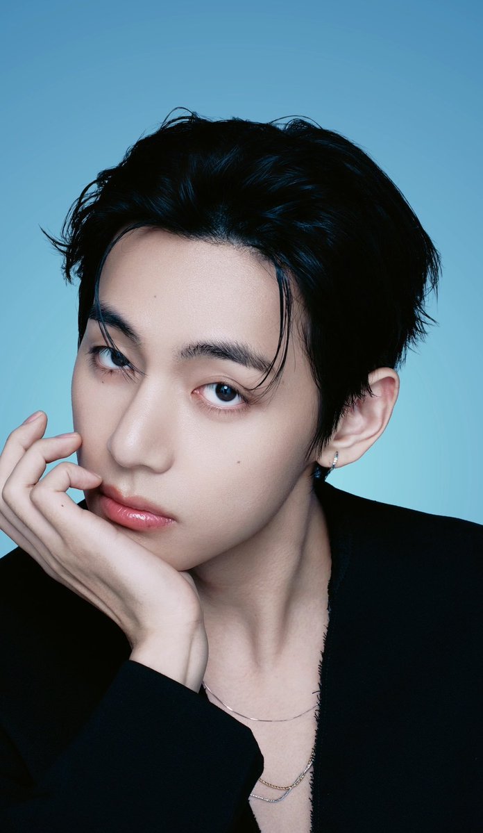 ktaehbrasil's tweet photo. Taehyung para a TIRTIR Japan no TikTok!

V FACE OF TIRTIR  
#TaehyungxTIRTIR  
#VxTIRTIRGLOBAL https://t.co/WDp9VCEBIF