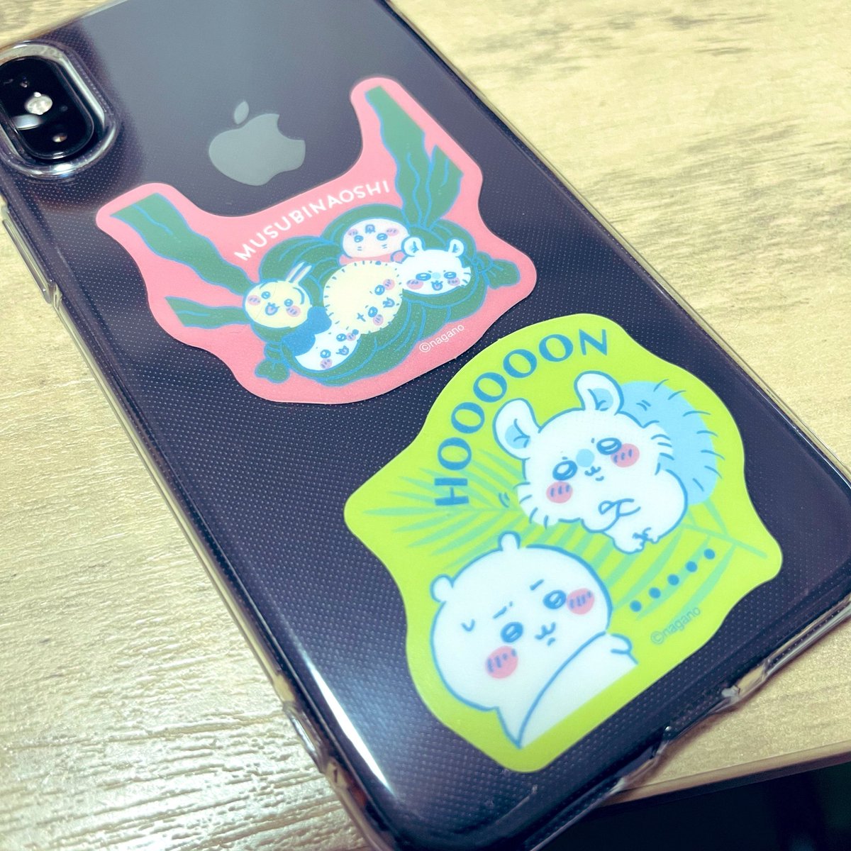 perorimog's tweet photo. ぼっくりんのスマホのケースを勝手にちいかわにした https://t.co/DqcodTJYpd