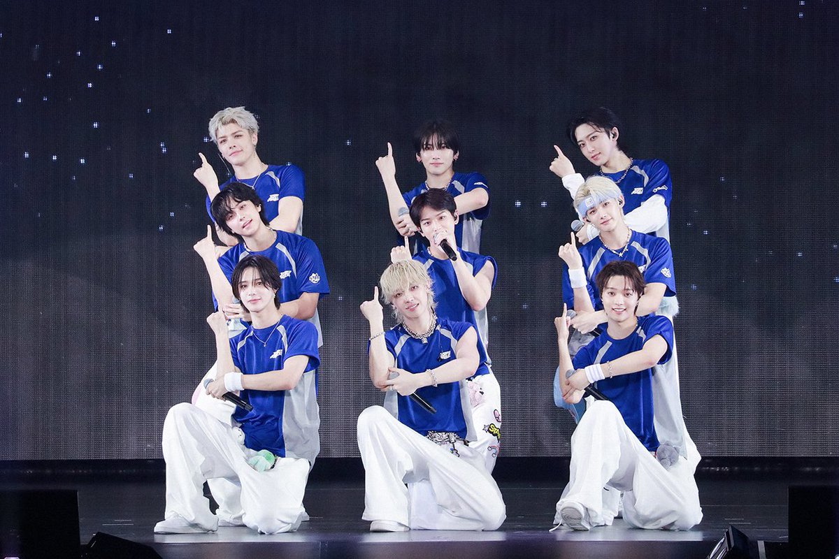 schammy_3's tweet photo. #andTEAM 
#2026MAMAVOTE 🐶ྀི🎀 https://t.co/Yv4TUPUTFf