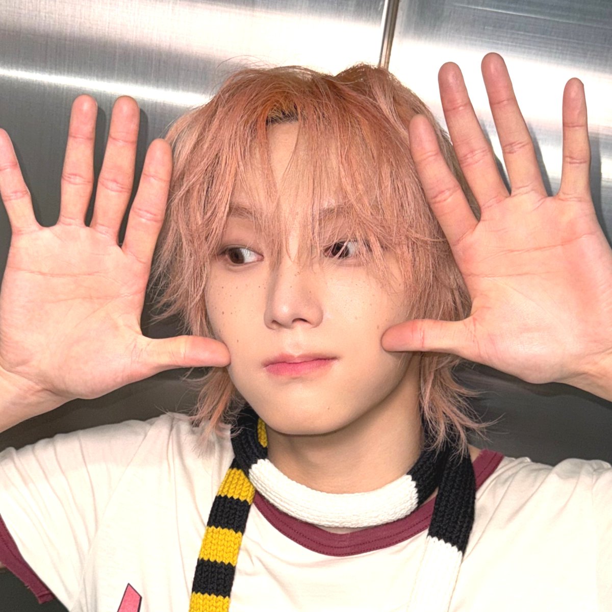 bn00nyaa's tweet photo. #원도어트친소 #원도어_트친소

오랜만에 나랑 좀 놀아줄 원도어 10만명 구함!! ♡=^ㅅ^=♡ https://t.co/Cn3OuVLdUh