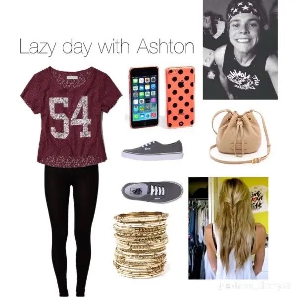 CloseAs_Ash's tweet photo. sunday plans https://t.co/d3rfEURDtA