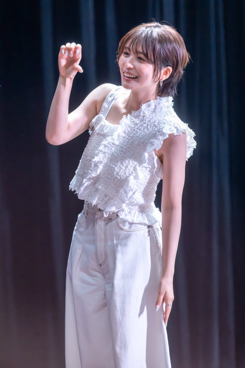 Yas_4141's tweet photo. 2026-10-18 neru nagahama fanmeeting 2026 2部　撮影可能タイム

長濱ねるさん(@nerustaff )

#長濱ねる https://t.co/ts9W2m60iH