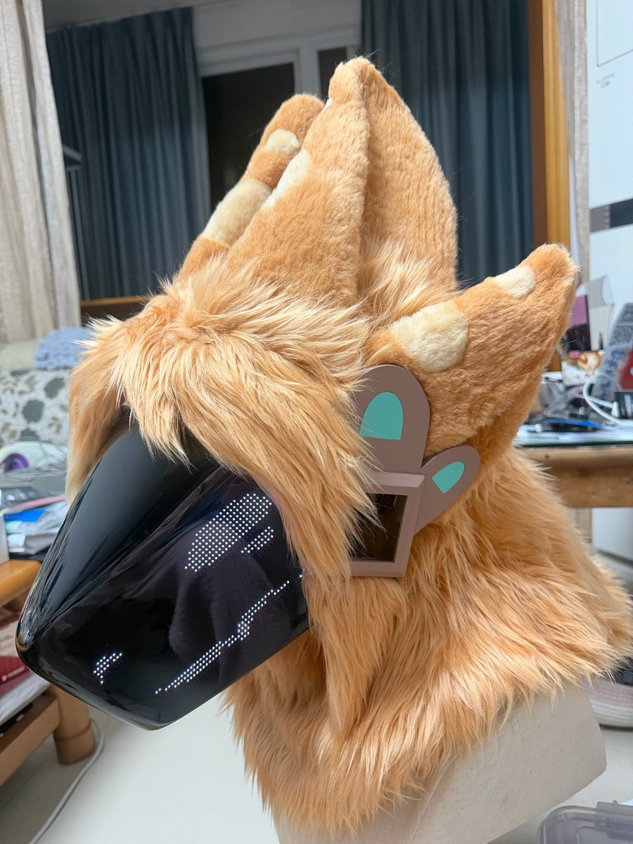 Ruby_protogen's tweet photo. It's still in production, with the last part to be completed，But he is really too beautiful

https://t.co/PJhrLFg2na
#fursuitcommission #rubyprotogenstudio #protogen #protogenfursuit
#fursuit https://t.co/h5z7bNOhXa