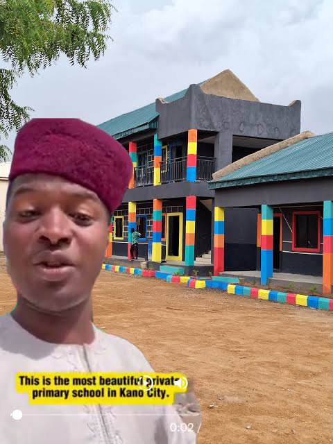 wabason09's tweet photo. @Verydakman_ See what Dan Bello did with less than 50m. 

All of a sudden your brother don be car dealer ooo it's alright. Let's watch https://t.co/ydwltUgNMp