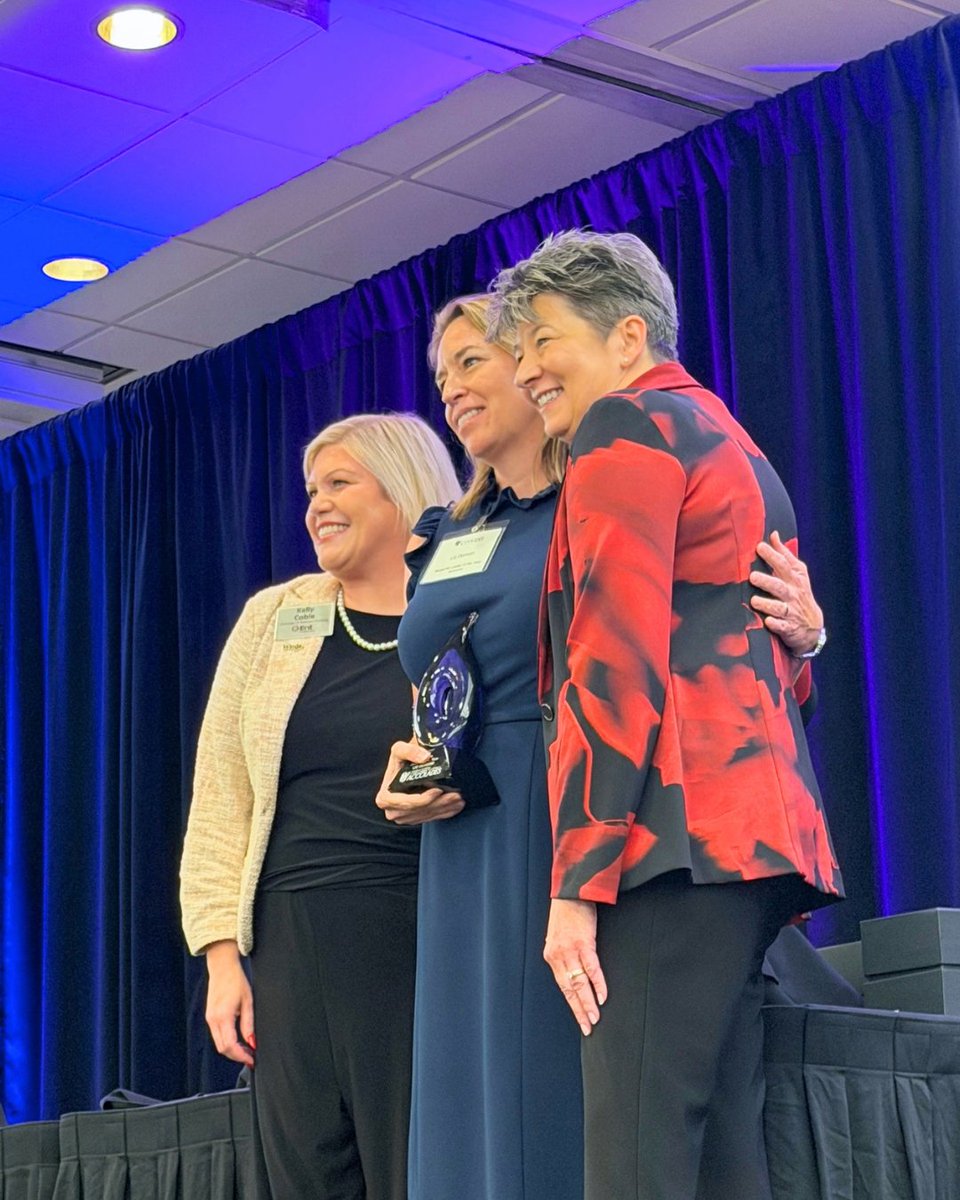 SCWCC's tweet photo. #NationalBusinessWomensWeek begins today, and we are honoring the women across Southern Colorado leading businesses, teams, and communities forward.

To every business woman in our community, thank you for the work you do.

#SCWCC https://t.co/DofAgenlnz
