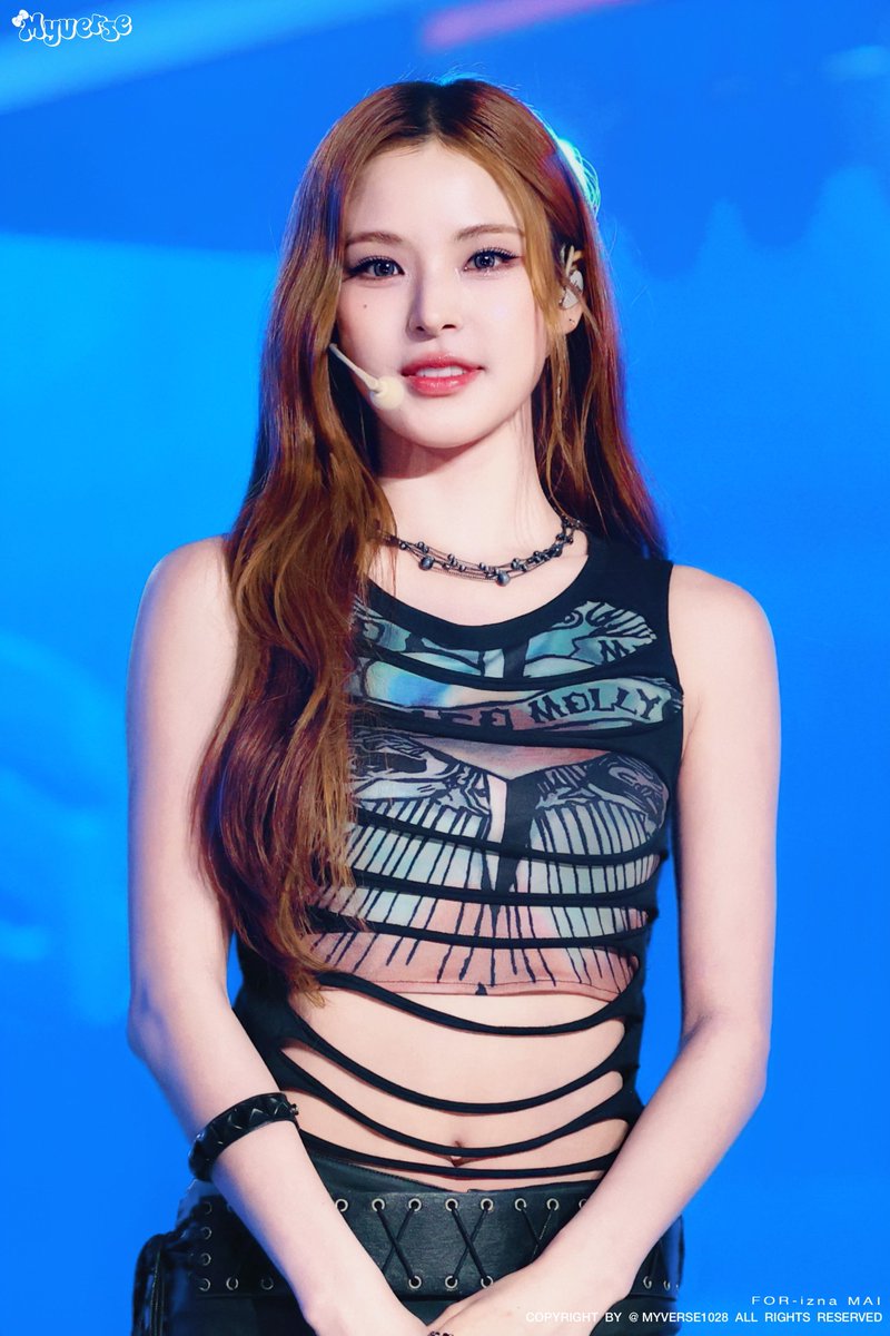 MYVERSE1028's tweet photo. 261018

#MAI #마이 #マイ
#izna #이즈나 #イズナ https://t.co/H1idsTTX91