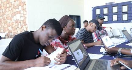 infowithbytes's tweet photo. 4. Free Educational Data Pipeline for Tertiary Students Underway

What’s Happening:

Nigeria’s Education Ministry announced plans to collaborate with major telecom operators to roll out zero-rated educational data access for students across tertiary institutions. https://t.co/CXAnSJW3yH