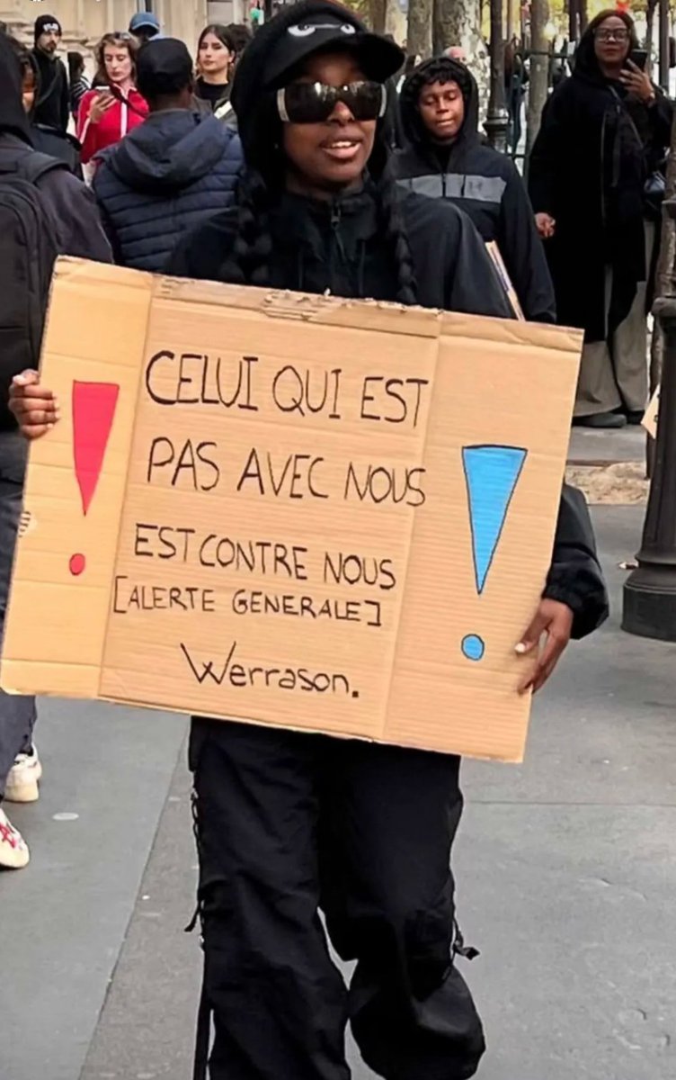 AOldM5's tweet photo. 🤣🤣🤣🤣🤣🤣🤣🤣
Merci à vous https://t.co/jyQIen1eKe