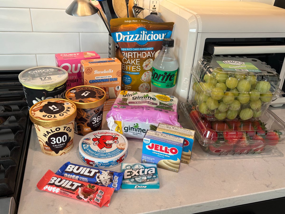 douxlacq's tweet photo. yay grocery haul https://t.co/uVJ6e7FnJq