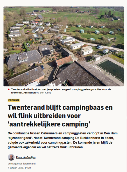 Miss_Royal73's tweet photo. Dit gebeurt gewoon in Twenterand!
Leo verloor in mei zijn woning door een brand. Nu verblijft hij op camping De Hammerhorst, in een onderkomen waar vocht en schimmel zit. Daar betaalt hij € 400 per maand voor.
Op 30 november moet hij vertrekken. Waarheen? Dat weet hij nog niet. Hij vreest samen met zijn hondje Mila in zijn auto te moeten slapen.
En ondertussen staan er op dezelfde camping moderne, goed verzorgde chalets (opvang Oekraieners). De gemeente spreekt over medemenselijkheid en belooft een stevig vangnet voor inwoners die hulp nodig hebben.
MAAR WAAR IS DAT VANGNET VOOR LEO?
Bron: Partij voor Twenterand
