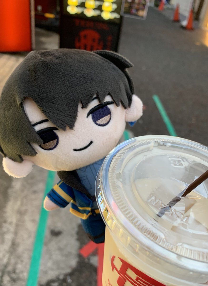 bnkr0921's tweet photo. 色々横浜をめぐった虚無ぬいかいの写真…虚無ぬいかわいいね… https://t.co/tR9dCuxMYw