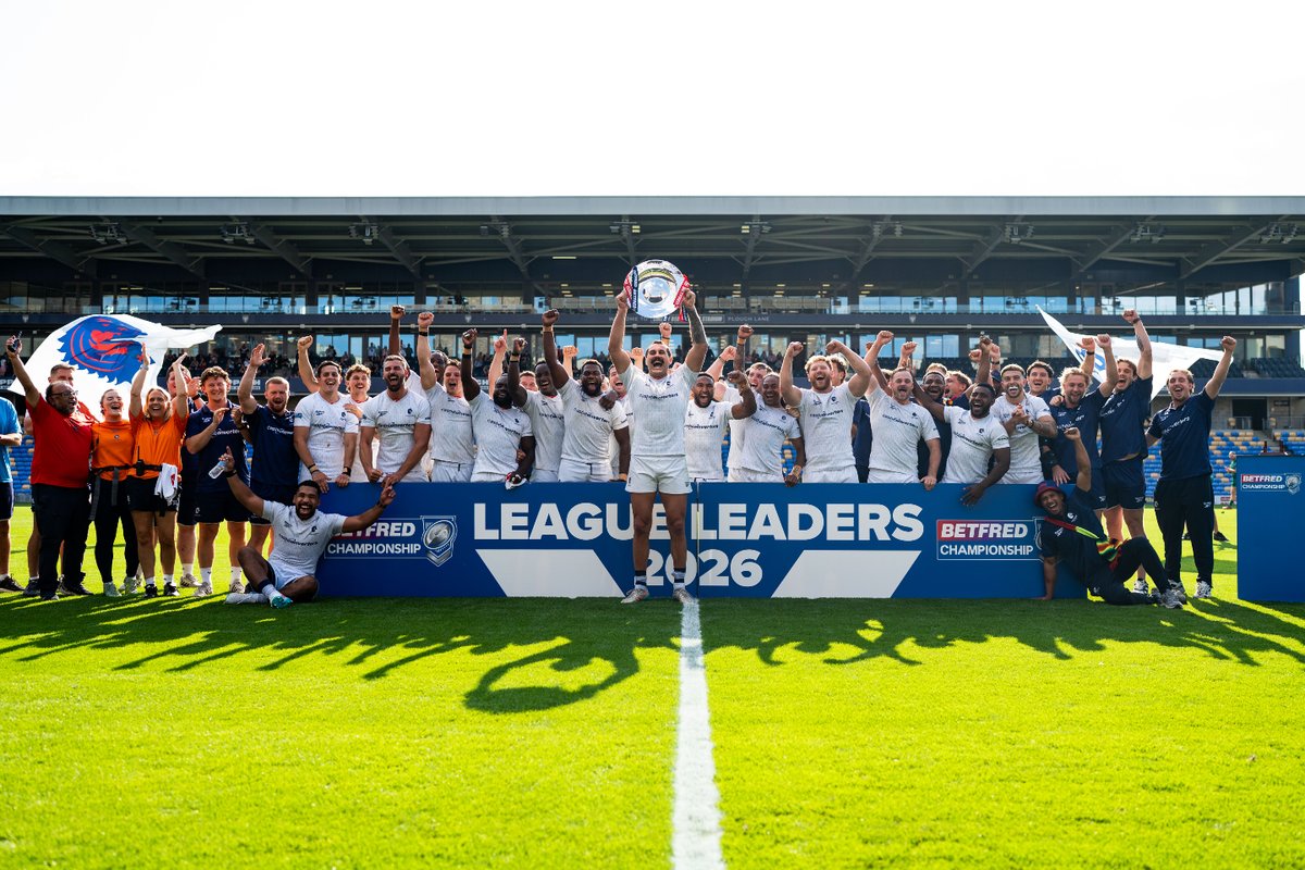 LondonBroncosRL's tweet photo. Two weeks ago today πΒ
Champions. 1895 Cup winners. League Leaders.
Our first ever treble β€οΈ
Β #wearelondon #relentlesspursuit https://t.co/XgntTmCTw2