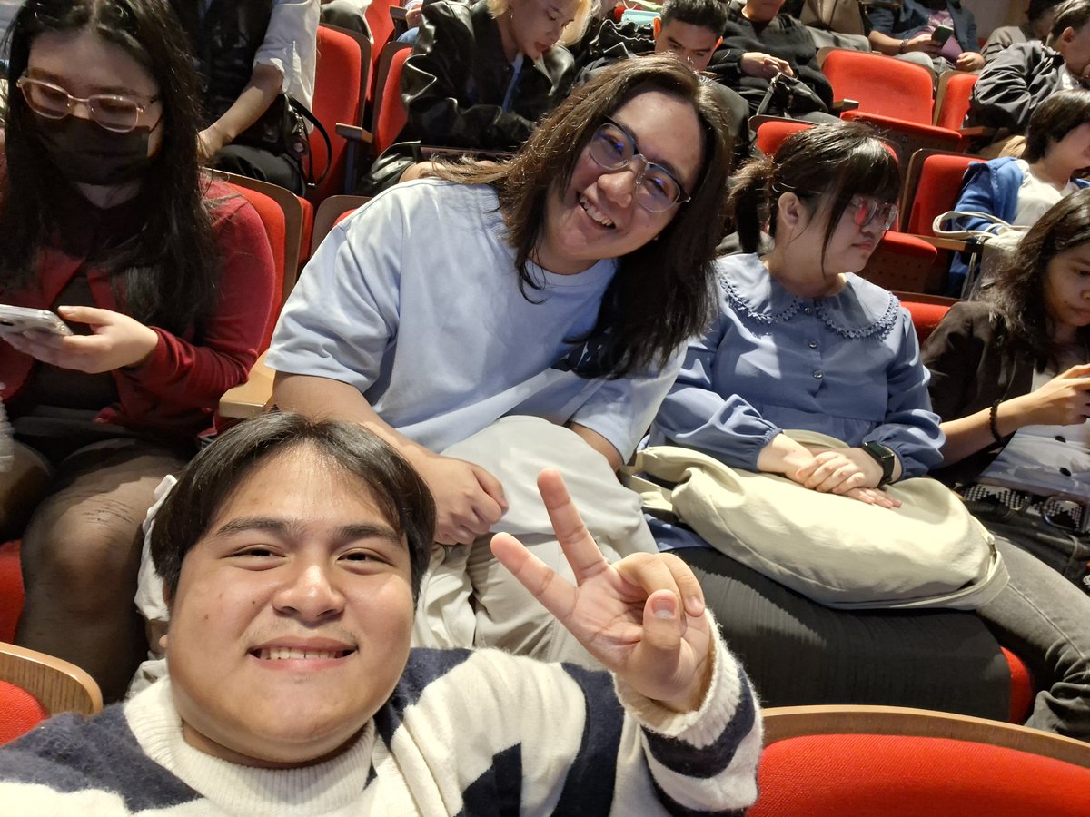 RedEXssb's tweet photo. @tobyfox Genuinely felt myself healing the entire time and was happy that I got to watch it with @wamuubamuu the goat I still can't believe you were sat behind me of all places

Wouldn't have come this far in my life without the most batshit insane coaching ever done to me LOLLLLL https://t.co/GyOrpCsyc2