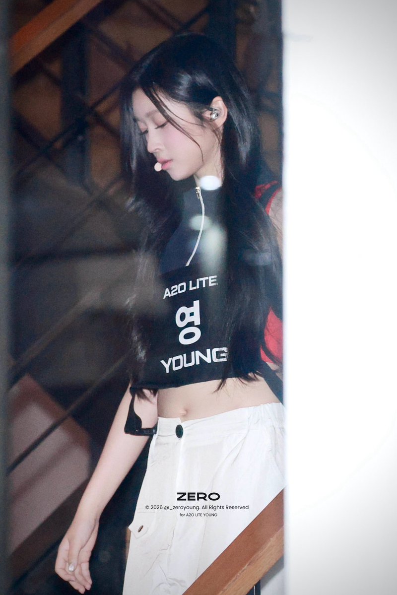 _zeroyoung's tweet photo. 261015 #영 #YOUNG #A2O #A2OLITE https://t.co/C78SdBfWLI