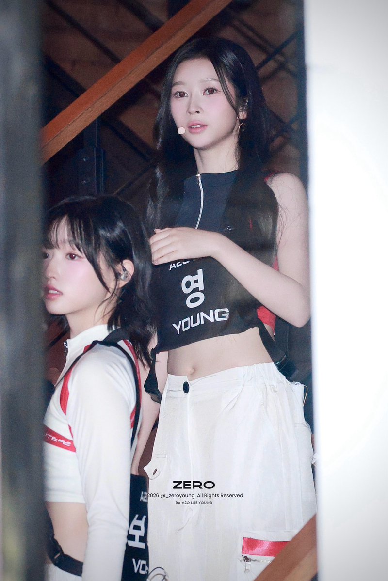 _zeroyoung's tweet photo. 261015 #영 #YOUNG #A2O #A2OLITE https://t.co/C78SdBfWLI