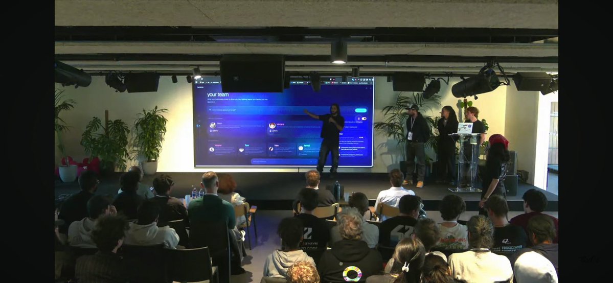 kusailatalit's tweet photo. 🎖️just won a $1000 prize at the @screenpipe (YCS26) x @42born2code hackathon today in paris 🗼 

that was really fun, loads of cool people and a really interesting product, thanks to my team and overall to everyone, that was fucking fire https://t.co/9LoaUguk1Y
