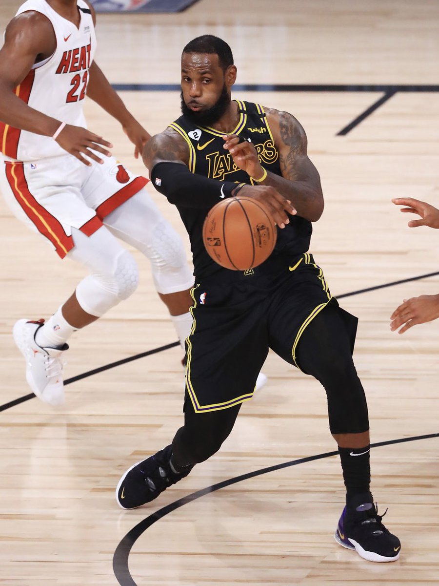 SLAMonline's tweet photo. What’s your favorite Bron memory? https://t.co/qHhj4zVmxW