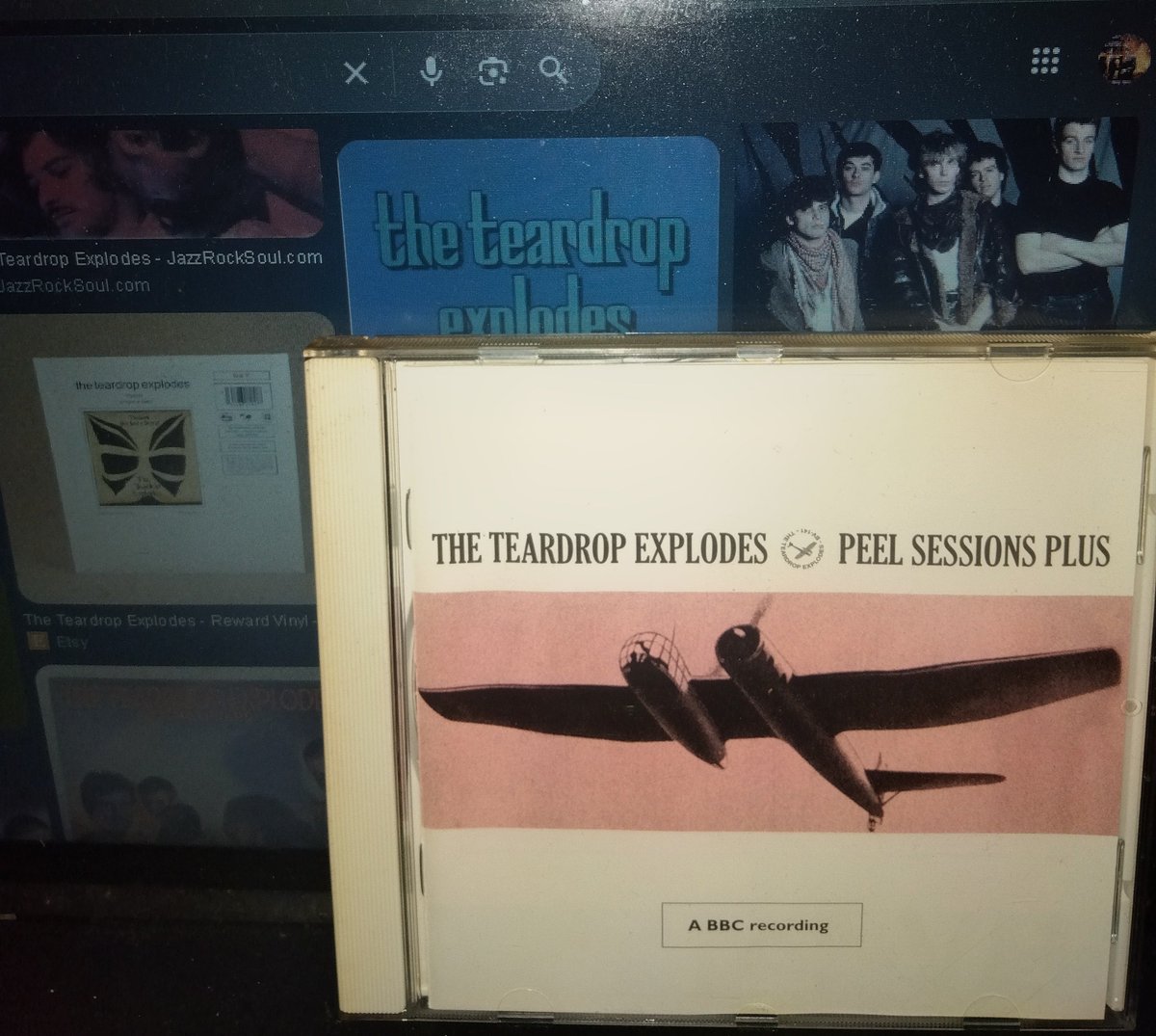 mellozaemon's tweet photo. #TheTeardropExplodes🇬🇧(1978-1982)
Peel Sessions Plus('07) #NewWave https://t.co/dyQgupbHKm