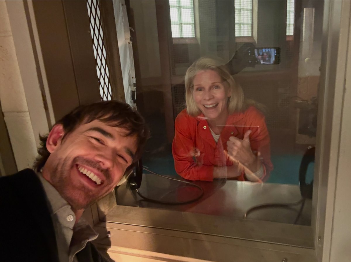 ecso_updates's tweet photo. BTS 🎥 | Christopher Gorham via Instagram 

— The Fraley siblings FINALLY got to work together in this past #SheriffCountry episode! I’m happy to report that we get along MUCH better off screen than we do on. 😂 Honored to share a few scenes with the iconic @/kelliohara. https://t.co/8GAhc9ikBg