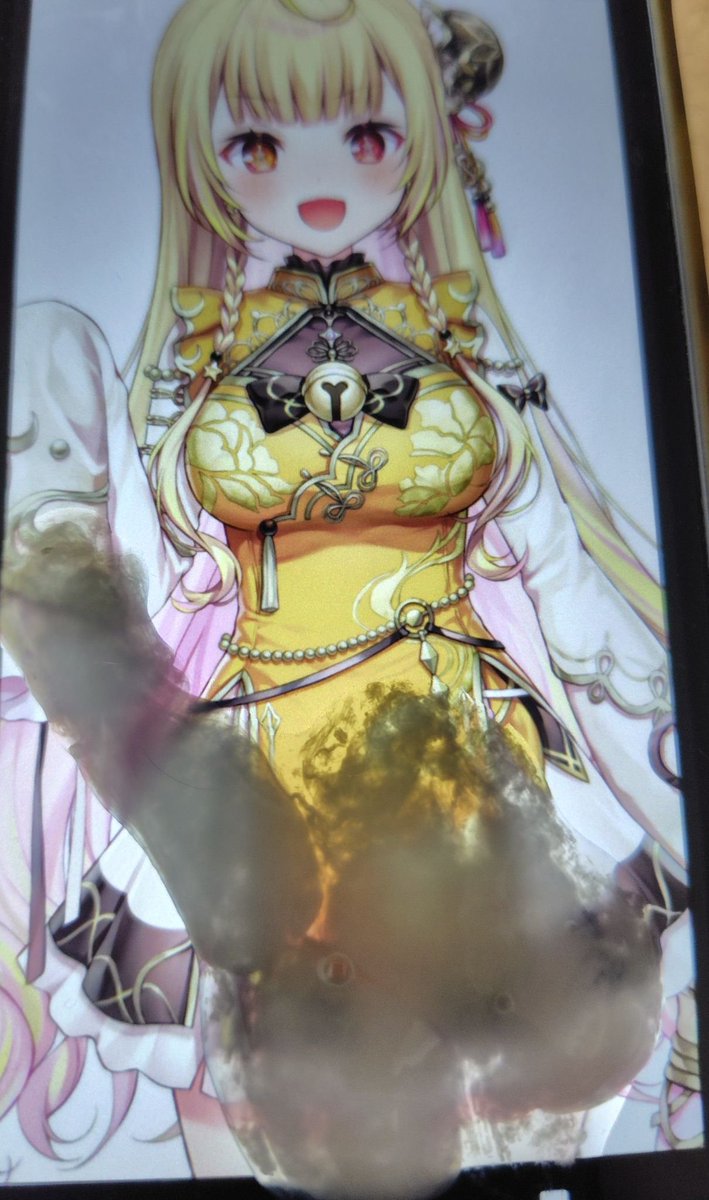 afd35808427's tweet photo. ほんとはもっと上にかけたかったけど精子重すぎて全然飛ばなかった https://t.co/RWurkfwc7z
