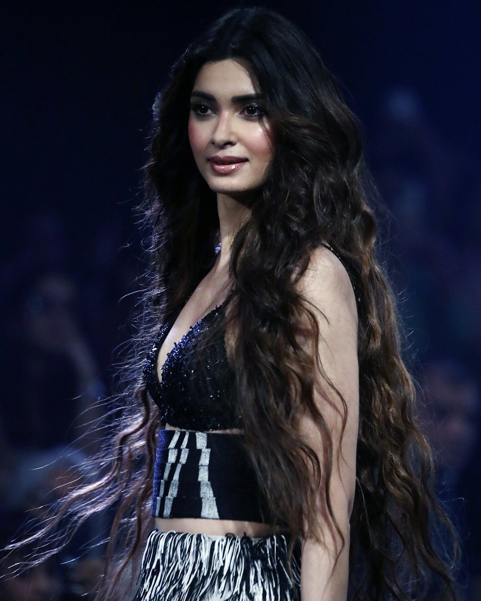 Timelessvoice81's tweet photo. Diana Penty.
#Diana #DianaPenty https://t.co/0zCvJROXxv