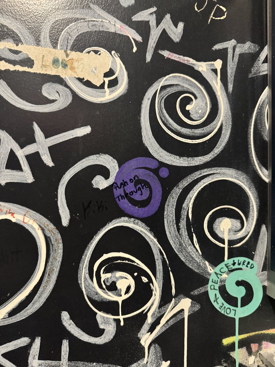 mattoidbeing's tweet photo. there's a bunch of tøp quotes graffiti in this bathroom haha (graffiti is fine at this restaurant lol) https://t.co/KrX07cHa53