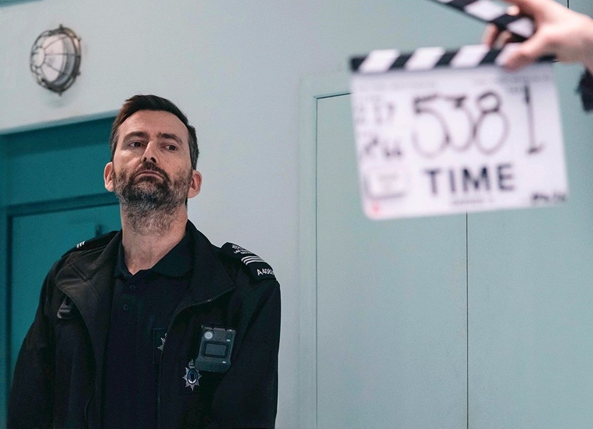 ElenaMuraveva17's tweet photo. #DavidTennant  #Time

Behind-the-scenes look at the SUPERB third series of Jimmy McGovern’s Time.
https://t.co/zBsCBHbeim https://t.co/EEtlkGSYSP