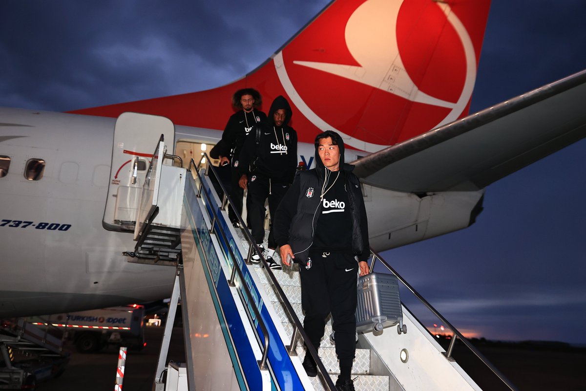 Besiktas's tweet photo. 🦅 Beşiktaşımız Trabzon’da!

Karayolu ulaşım sponsorumuz @temsaturkiye Trabzon’da da yanımızda. https://t.co/4zOuJBJwJG