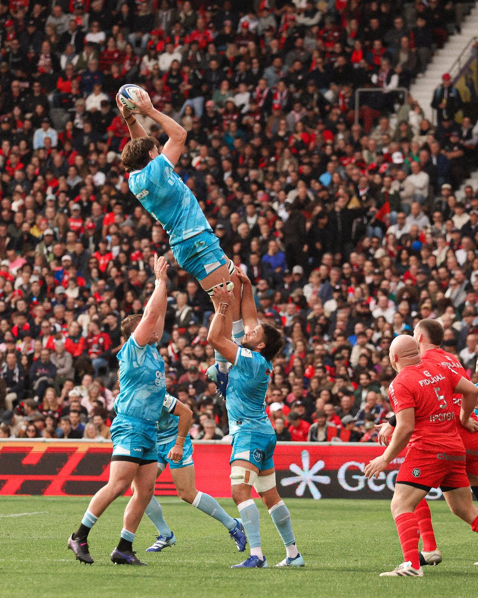 ExeterChiefs's tweet photo. A fiery first half, we lead going into HT.

🔴⚫ 24 - 26 ⚔ https://t.co/K8tDyDbgGP