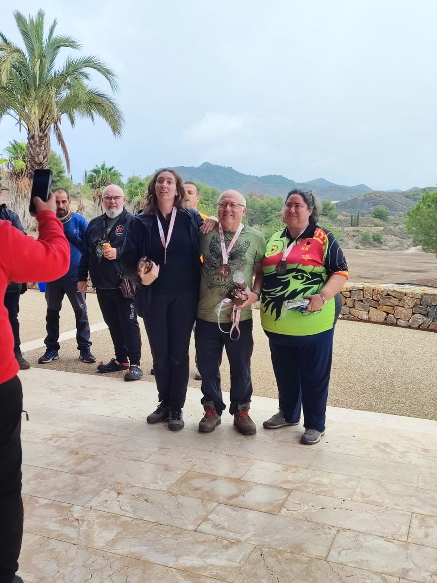 jdguadalentin's tweet photo. 🏹 La lluvia ha dado una tregua a los arqueros que han participado en la jornada de tiro con arco organizada por Arco Lorca y celebrada en las inmediaciones de las instalaciones de 'Lorca golf resort' 👏🏻👏🏻 https://t.co/dfyOn8opmR