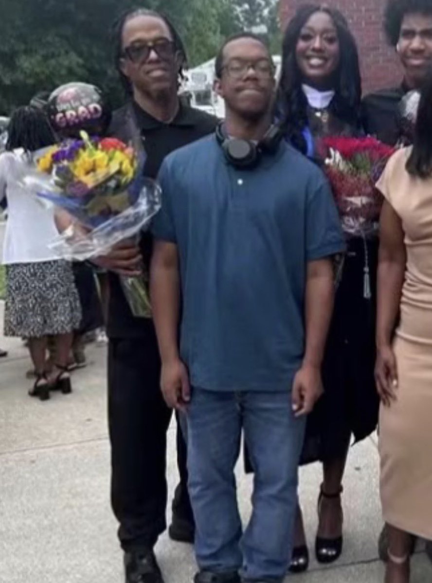 NMoonitz's tweet photo. Today marks 318 days that this innocent young autistic man has spent in a cell, set up as a patsy by the swamp to protect the swamp.  #FreeBrianColeJr

@FBIDirectorKash 
@JudgeJeanine https://t.co/wd99YJ9eA0