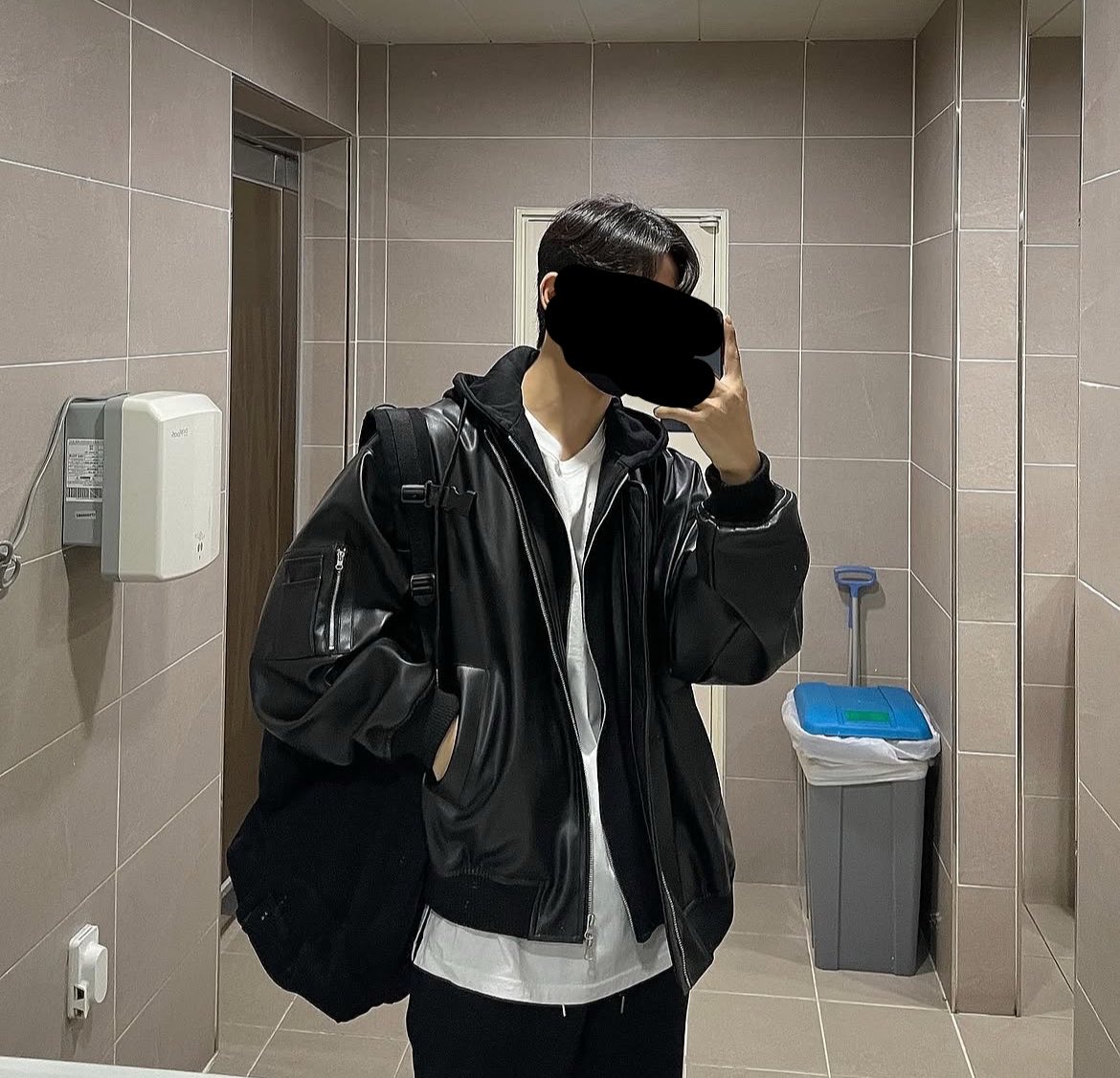 bringmehev2n's tweet photo. 주말 끝 https://t.co/7kobiLYLG9