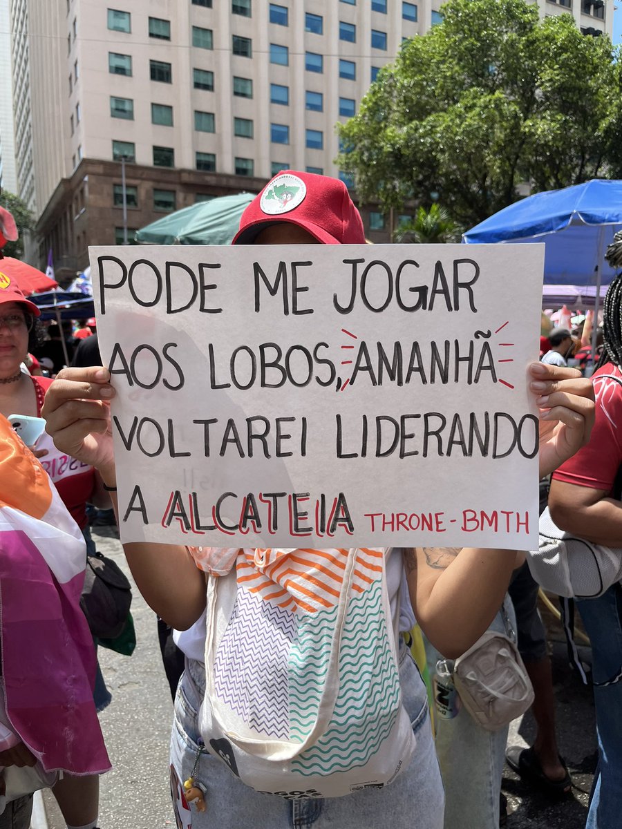 eeuquesouemo's tweet photo. EMOS COM LULA https://t.co/Jk4TGOmJyj