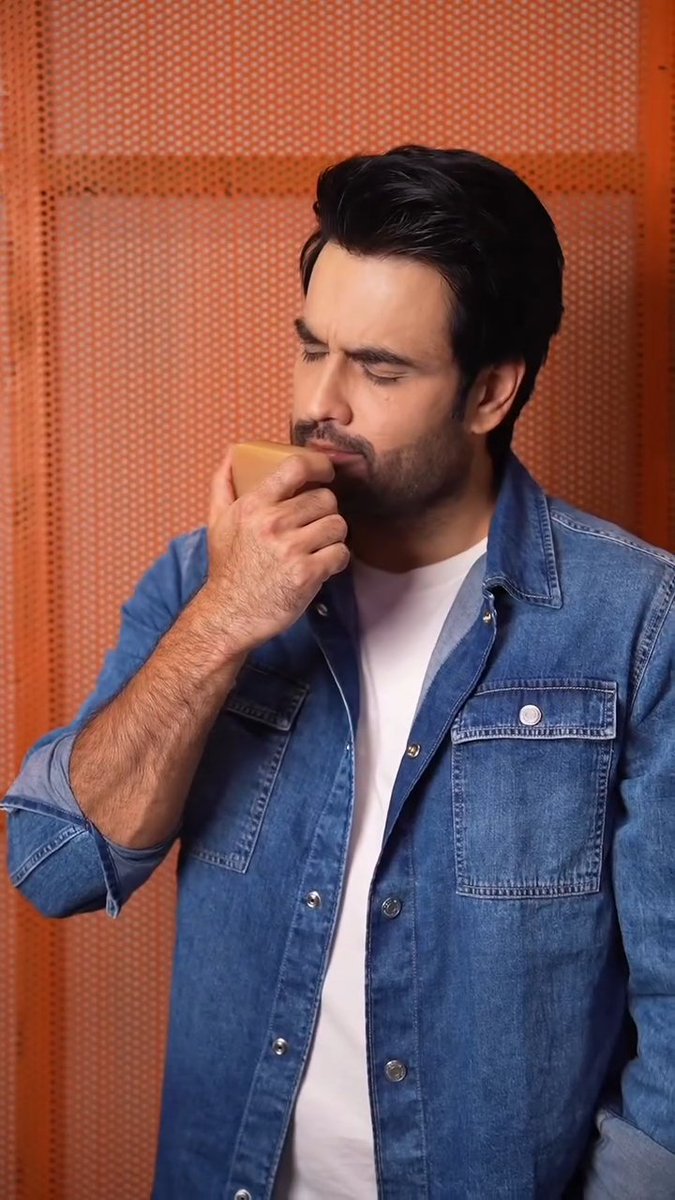 MuseOfVd's tweet photo. Out of syllabus Reel @VivianDsena01 🙈🙈 

ETERNAL SAGA OF PKYEK 
#VivianDsena 

https://t.co/TW4P4GtakM https://t.co/FYKCiESgk7