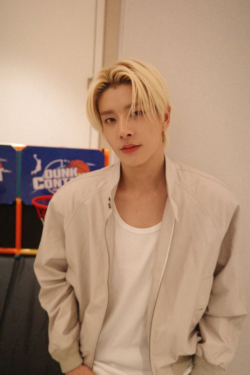 15ARCHIVEz's tweet photo. #JAKE DM update 💌 https://t.co/b98VJGIJql