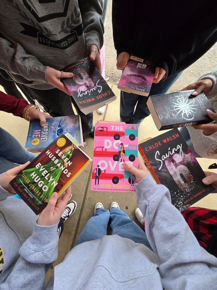 ceedemy's tweet photo. need to experience book swapping date https://t.co/JR2nxTWTI4