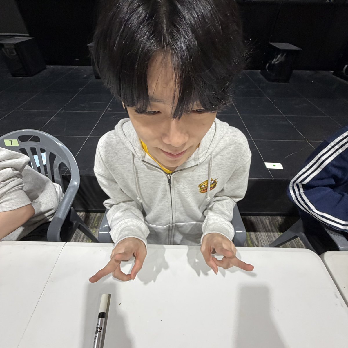 ottamew's tweet photo. 이 형제 뭐지.. https://t.co/fQzwVXyUAZ