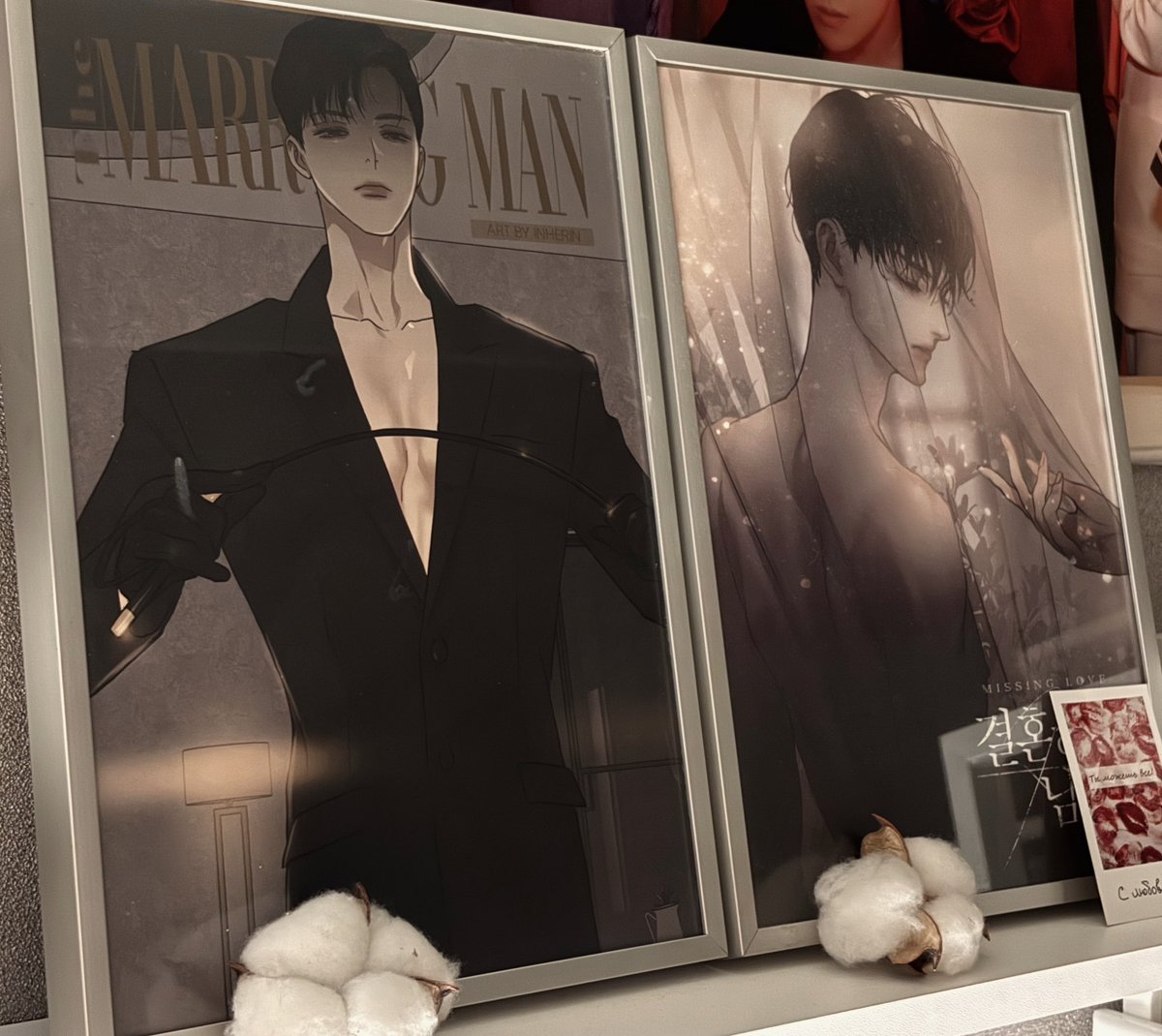 ludmila38907's tweet photo. I've been looking for this poster for two years, and I finally have it🫣🥹
#missinglove #marriedman #manhwa #merch #결혼하는남자 https://t.co/QdwL79BZgF
