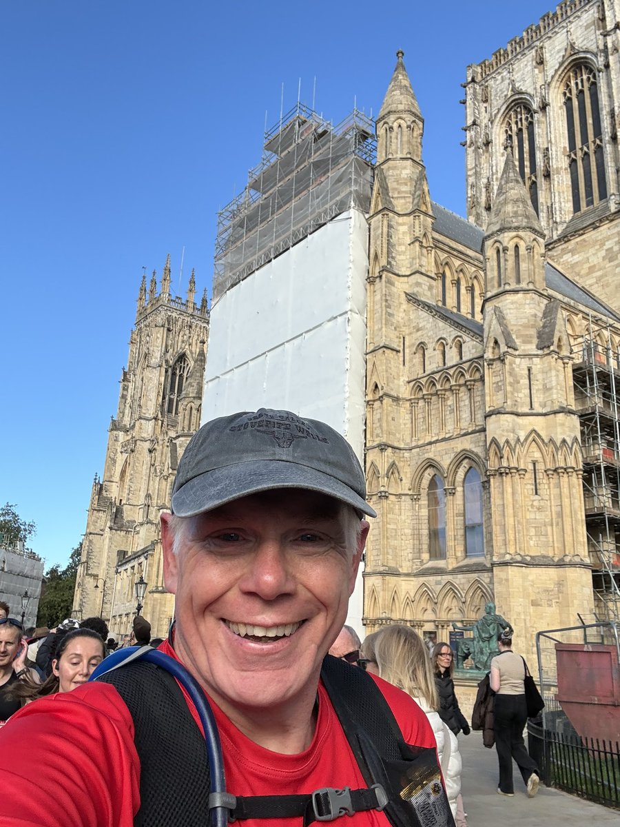 steven23gall's tweet photo. What a day! Loved the York marathon and smashed my predicted gold time by getting 4.06!! So pleased @RunComPod great to see @SStrath58072 at the start, who smashed it too!! That hill at the end though!! 😅🙌👏👏👏 https://t.co/ck838LhCtj