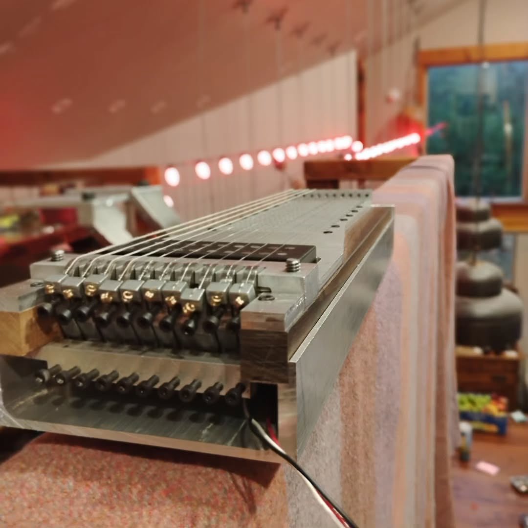 sendcutsend's tweet photo. making guitars with sheet metal https://t.co/lYZYmzbCna