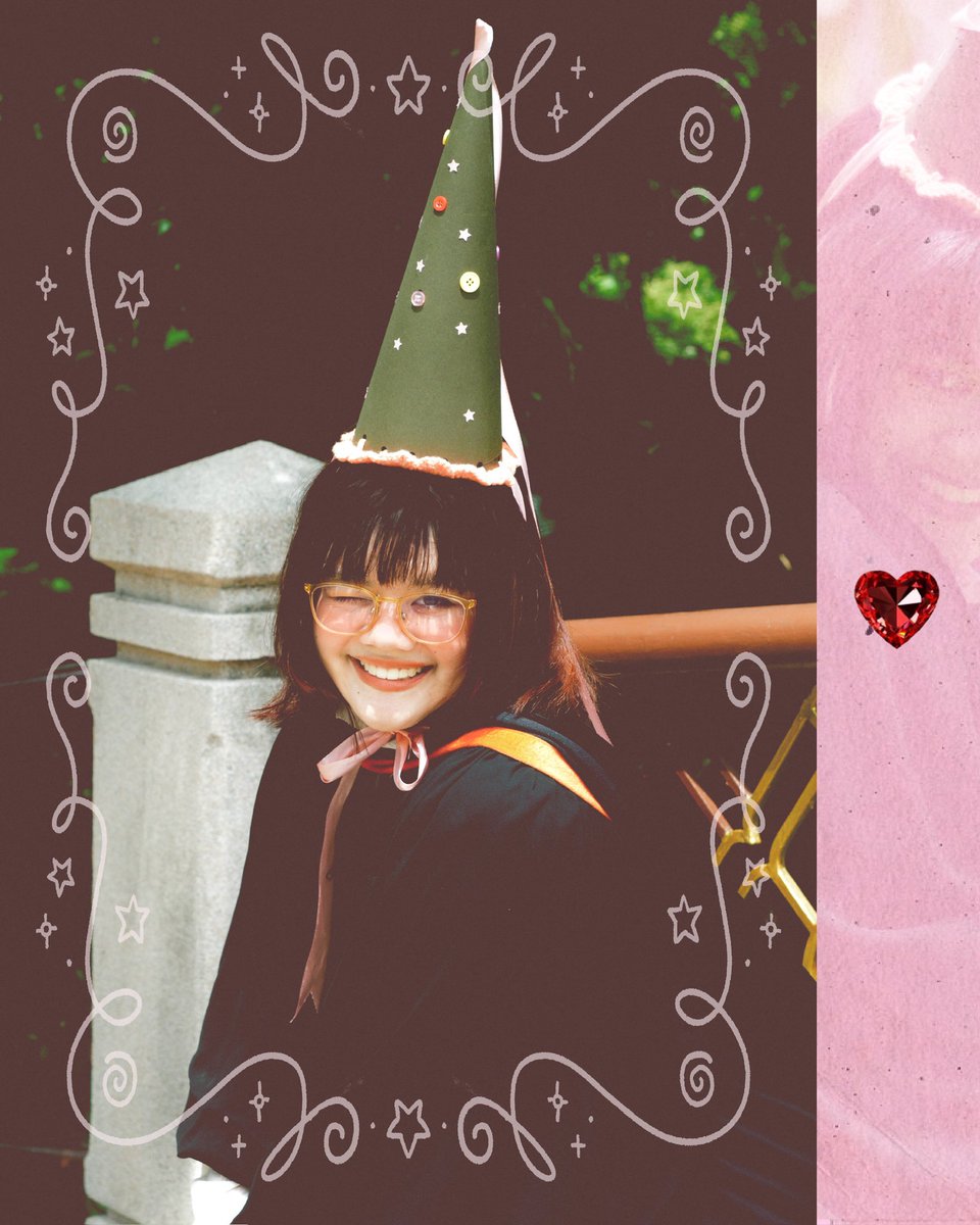 syonenmanga's tweet photo. 𖦹
You’re all invited to my GRADUATION ceremony ๋ׅ ׅ ˖　

31 Oct ,2026 (sat) : 4 pm onward
🎓 Faculty of decorative arts,
Silpakorn Uni, Wang Tha Pra

need no flowers, just come and take a selfie together !

ขอบคุณทุกคนในทวิตที่เลี้ยงเราจนจบมหาลัย หากใครสะดวกแวะมาหากันได้นะคะ 🤍 https://t.co/3xvXpw31Ln