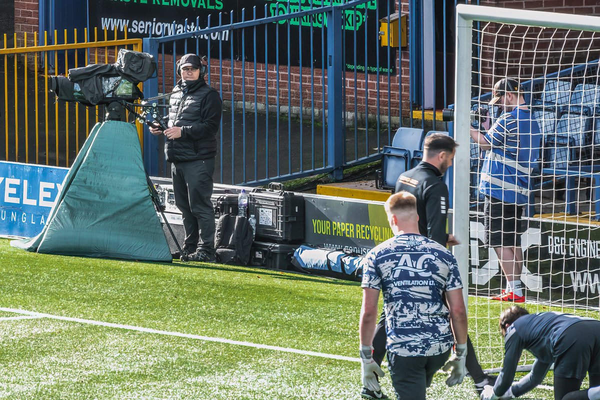 GomboczSteve's tweet photo. Great to see the cameras at the game  Bury v Harrogate Town on 17/10/26 in the 4th FA Cup qualifier. Both teams made it a great occasion. @buryfcofficial #bfc140 #shaker #BuryFC #PartOfit @whitebluearmy https://t.co/rsdwZGZHhn
