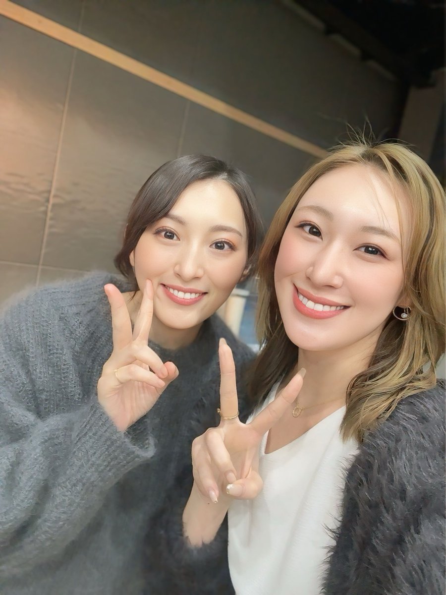 sho_kazumi's tweet photo. 廣瀬っておすすめにいっぱい出てくるから私のXのことだしホークスの廣瀬選手だと思って何かあった？て見てたら、同期の珠城りょうの話で笑っちゃいました。
#VIVANT
私は一度もツイートした事ないんだけど、
みきのことだからおすすめされるの？笑

こんなに美しいんですよ。廣瀬さん。笑
#珠城りょう https://t.co/fkxK0ziIha