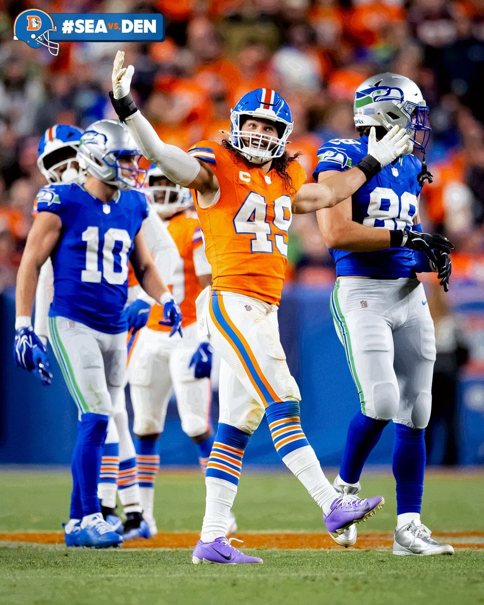 Broncos's tweet photo. Uniform nirvana 🤩 https://t.co/dKkXVPK7Le