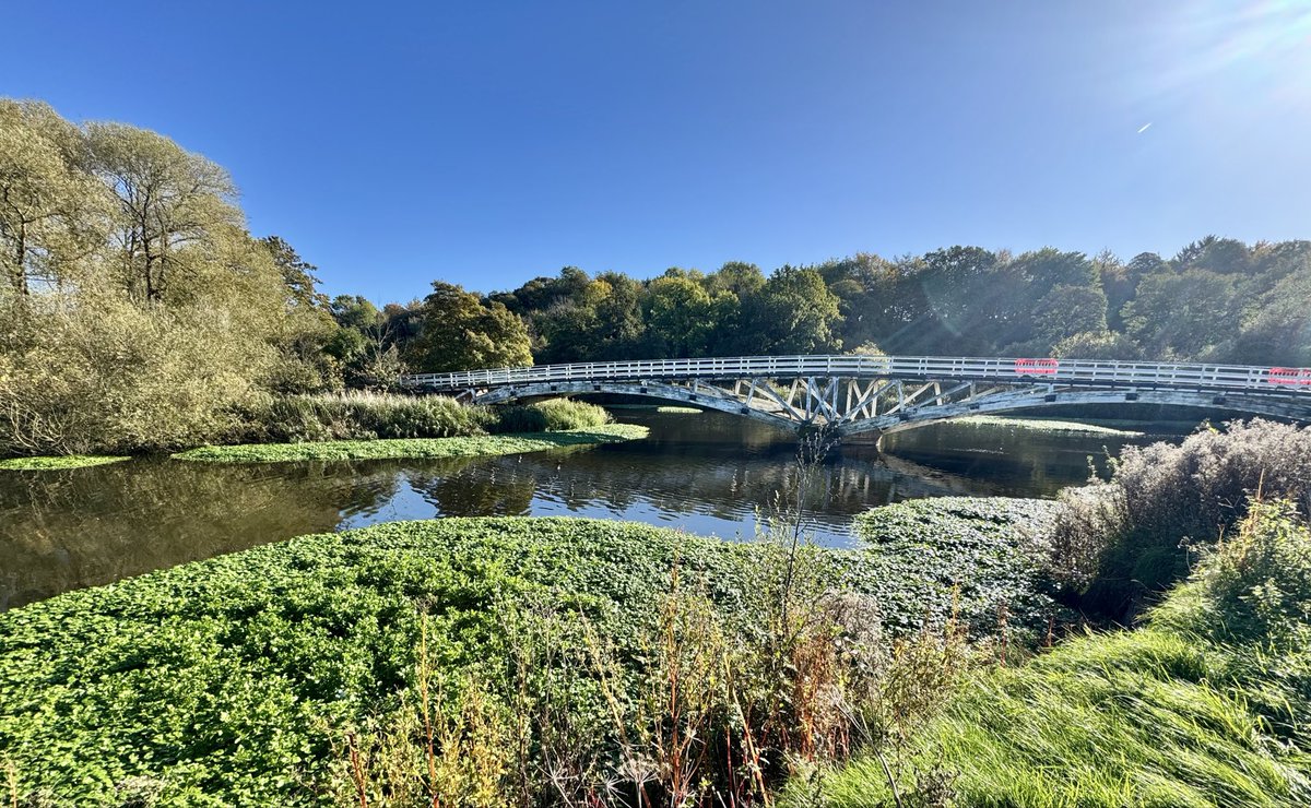 hughgreenauthor's tweet photo. Sunday walk in Cheshire - Aston /River Weaver https://t.co/eSS9CFOlLd