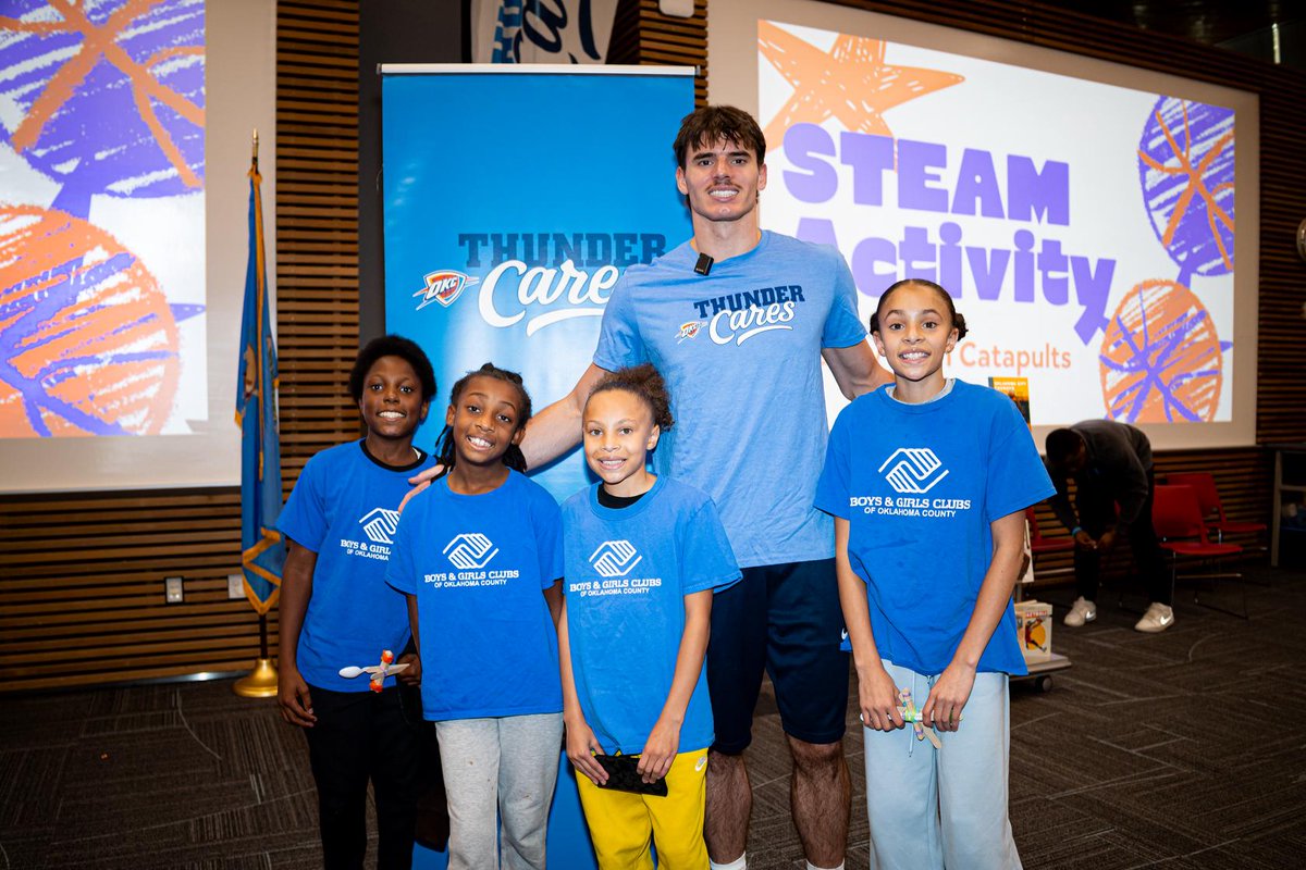 okcthunder's tweet photo. Putting their STEAM skills to the test, kids from the @BGCOKC created catapult kits with @BrooksBarnhizer, using candy corn to test who could launch their candy the furthest 💪 https://t.co/MDr4MQ5JAQ