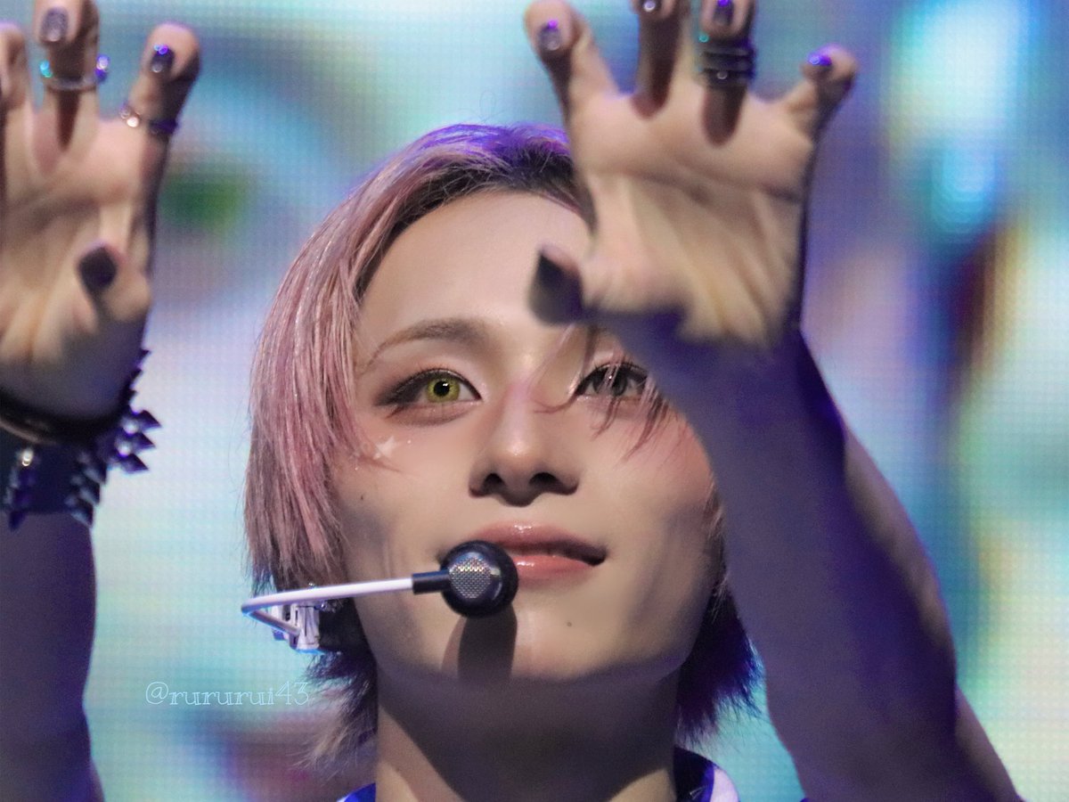 ruru_rui43's tweet photo. 20261017
はるくんままネイル💅
#XLOV #HARU #엑스러브 #하루 https://t.co/iUgQAmkhJc