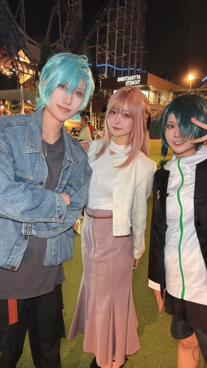 lobcosu's tweet photo. またTDCで遊んできた🎡
コスプレ予想ダービーで、まさかの200人程いる中から当てられて悔しい(本当に凄い) https://t.co/2OTS9Y9kLo